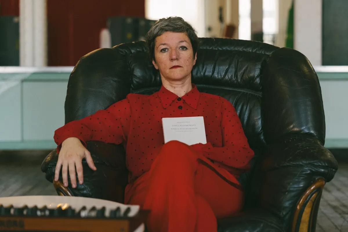 La escritora Anna Pantinat.