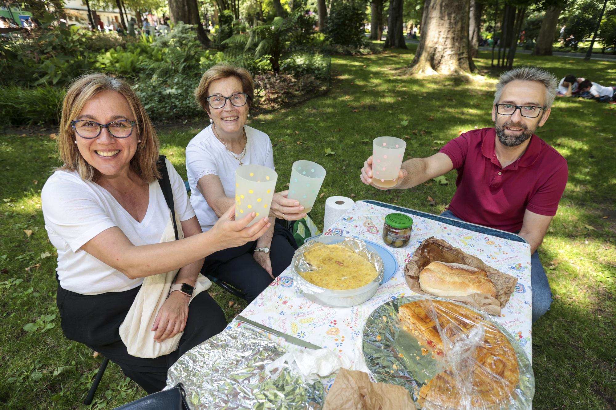 Martes de Campo: los ovetenses comienzan la fiesta