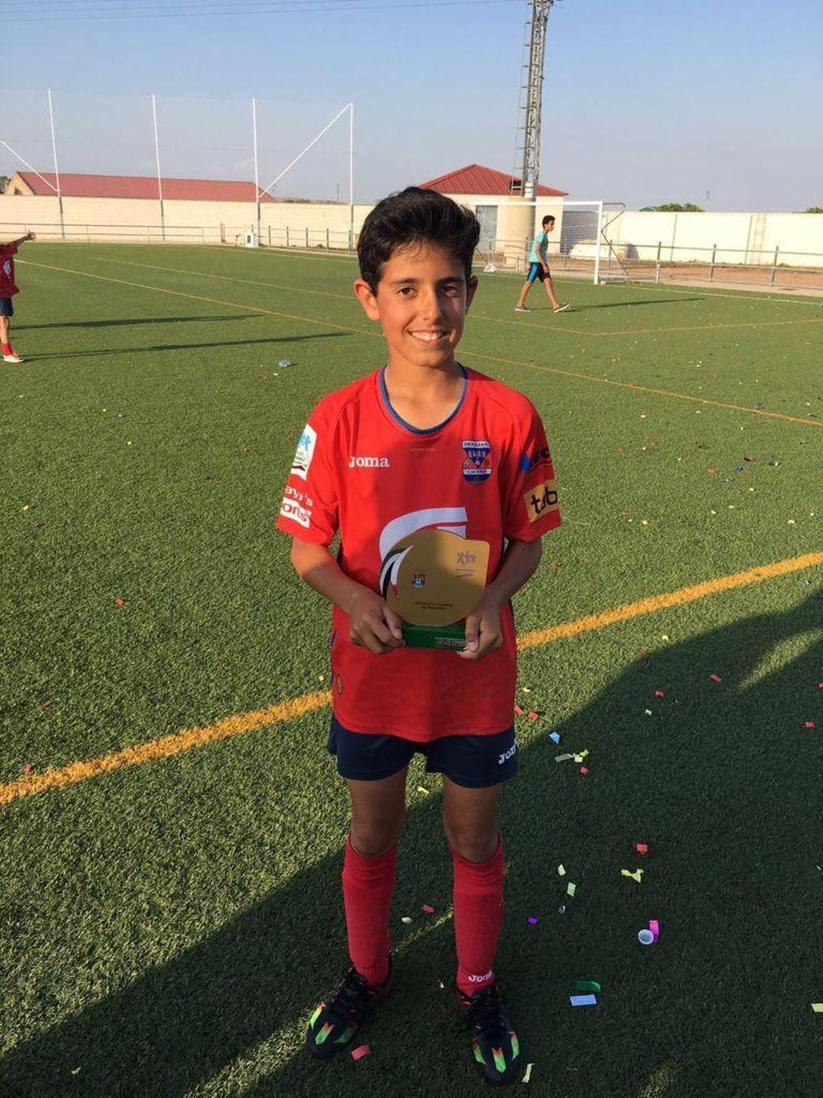 Como futbolista en el Diocesano.