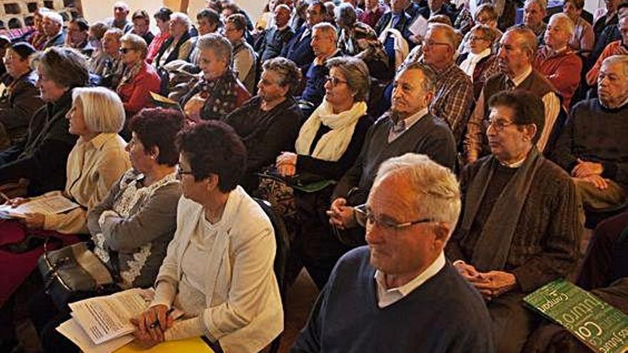 Asistentes a la asamblea anual de la Federación de Pensionistas y Jubilados.