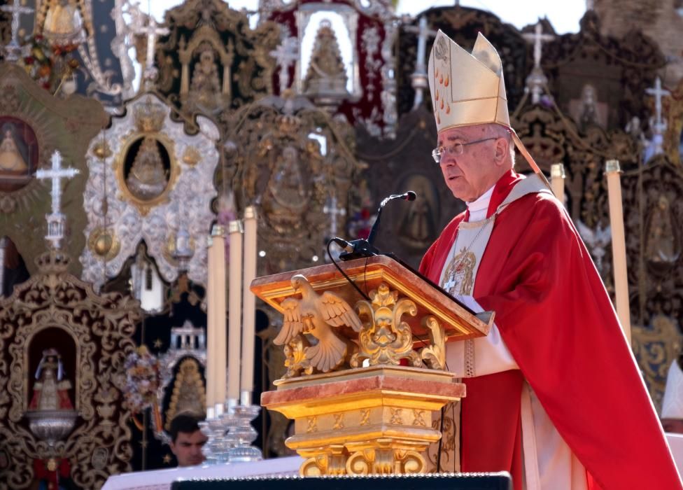 Camino al Santuario de la Virgen del Rocío en Almonte.