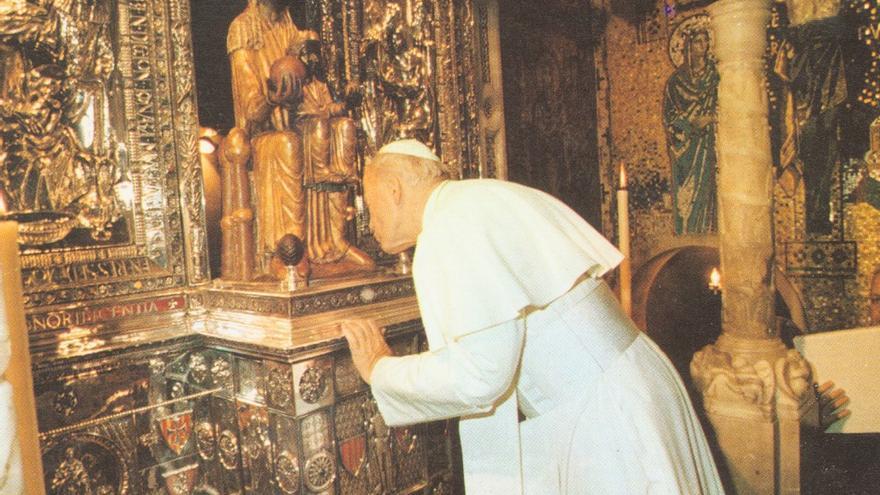 La complicada visita del Papa Joan Pau II a Montserrat fa 40 anys