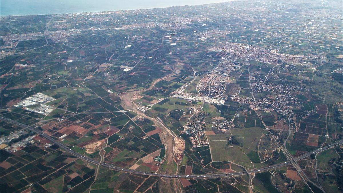 Vista aérea de los polígonos de Moncada.