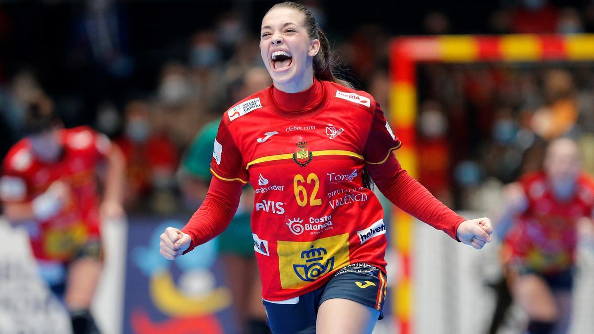 Paula Arcos celebra un gol en el Mundial