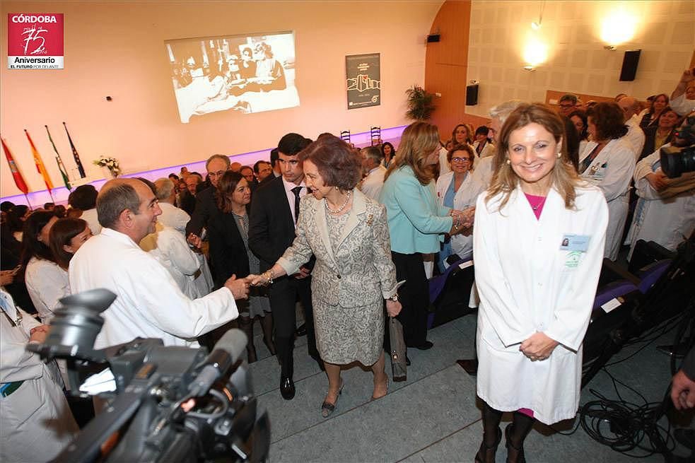 Fotogalería: La Reina Doña Sofía inaugura el acto central del 40º aniversario del Hospital Reina Sofía