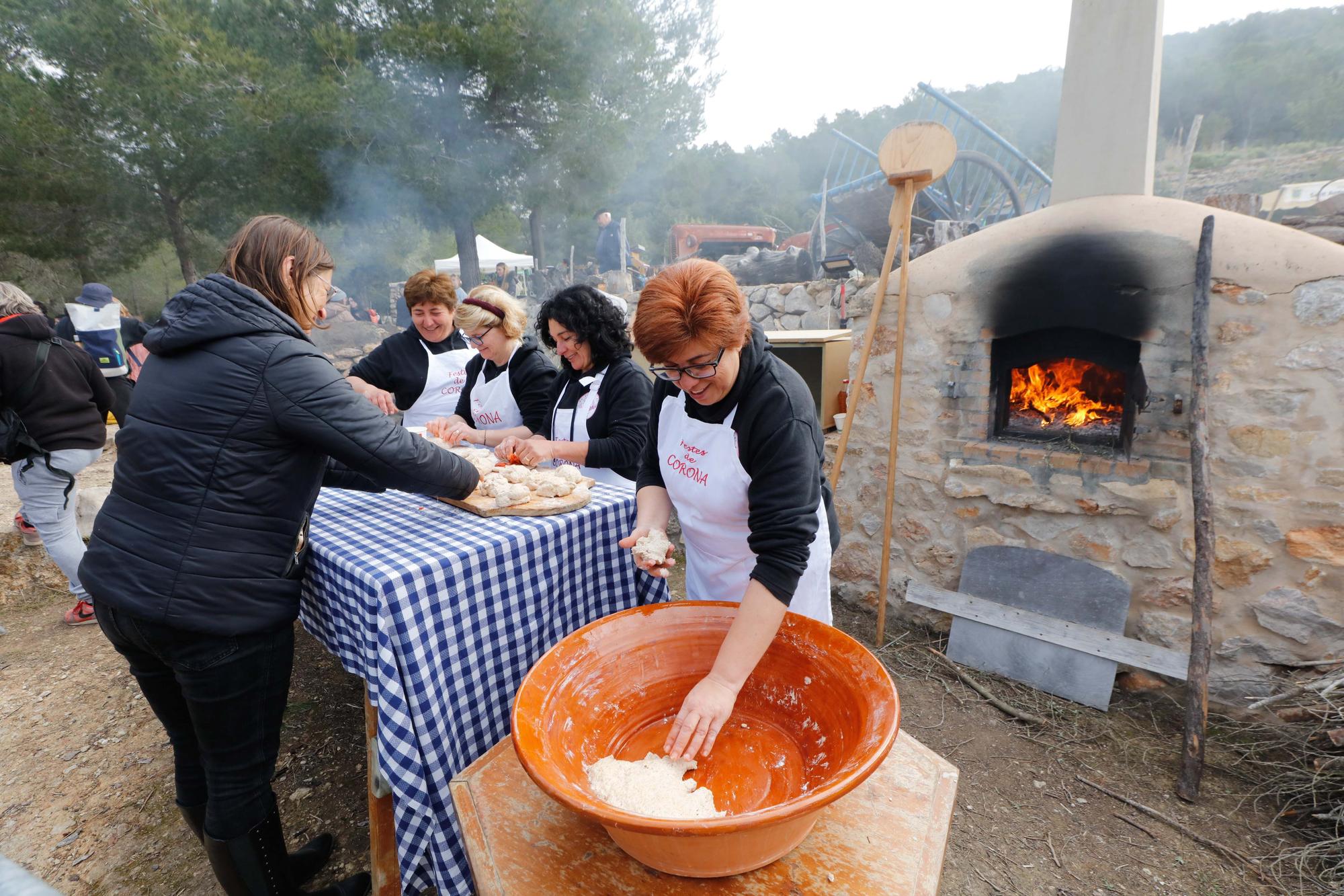 Galería de imágenes de la 'Festa de la Sitja' de Santa Agnès