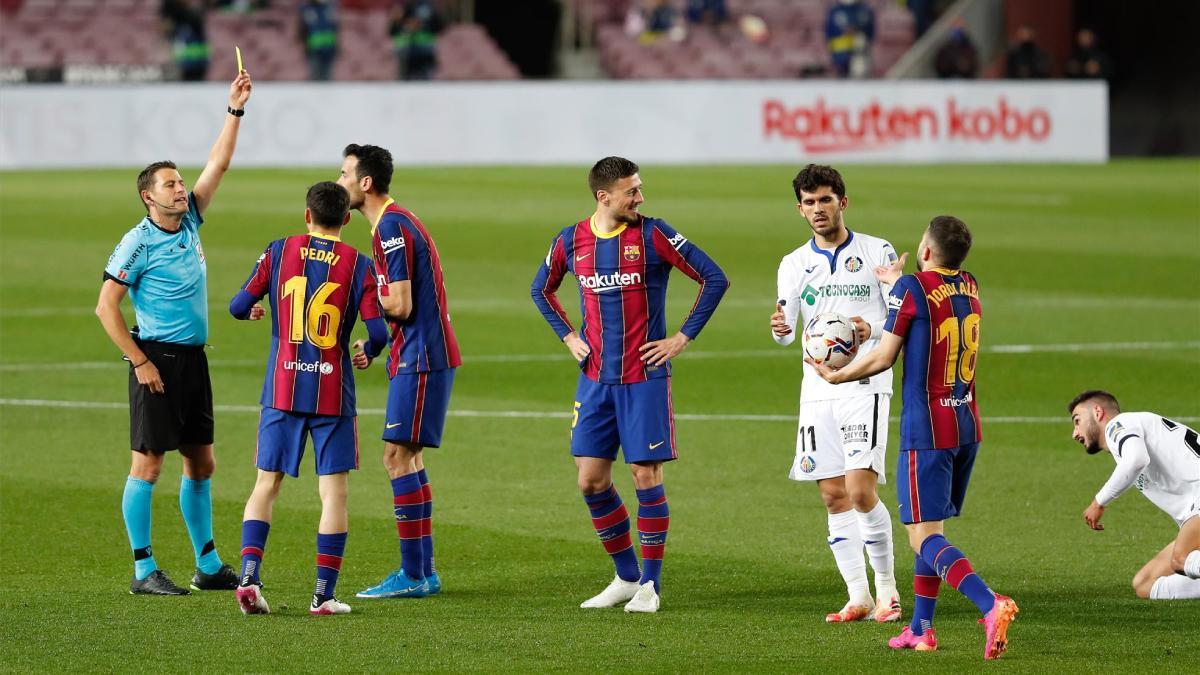 La suerte no está acompañando a Clément Lenglet ante el Getafe