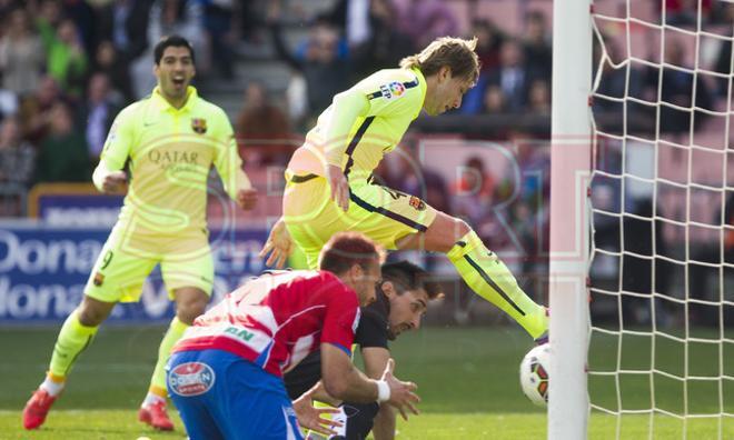 Las imágenes del Granada, 1 - FC Barcelona, 3