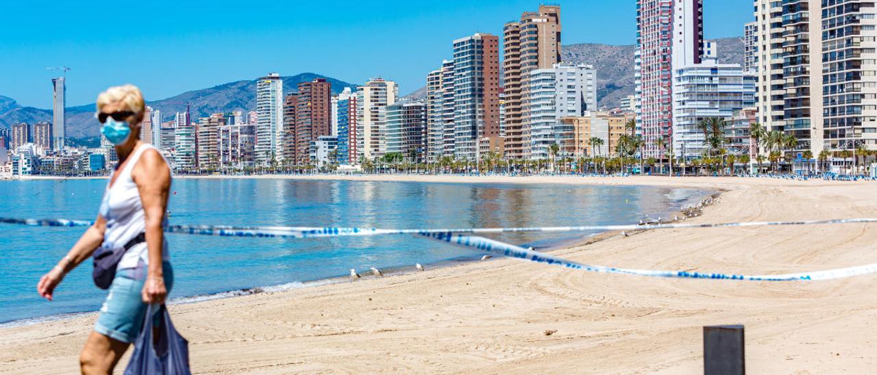 Turisme y el ICTE marcarán las recomendaciones para la vuelta a las playas de forma segura