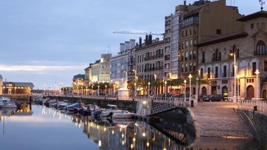 Imagen del puerto de Gijón, premiado por la UE.