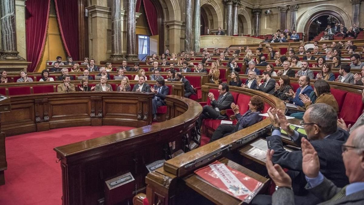 rjulve36688996 barcelona  22 12 2016 ple al parlament sobre el proyecto de 170730181331