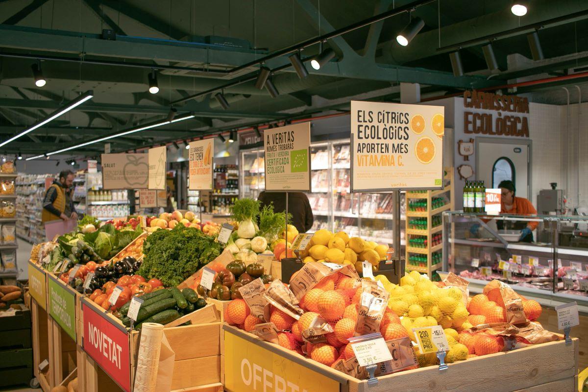 Els supermercats ecològics Veritas ofereixen els productes més saludables i sostenibles