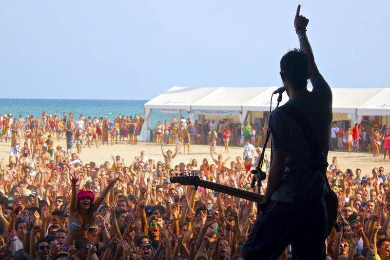 Fotogalería: Ambiente en el Arenal Sound