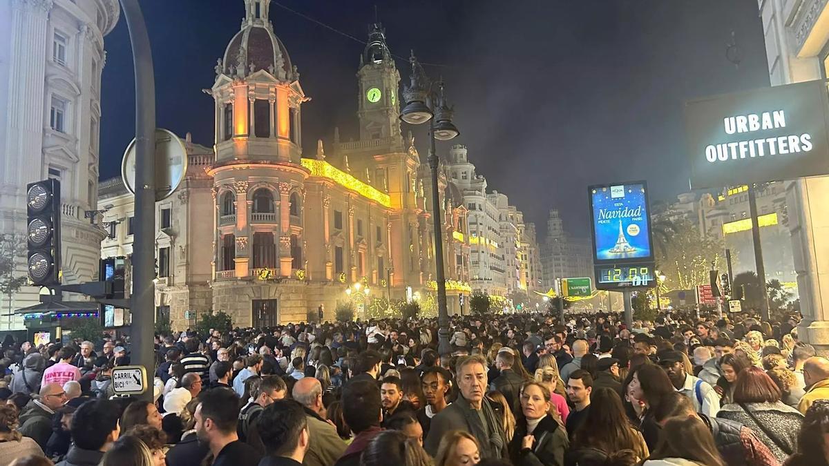 La plaza del Ayuntamiento un día de estas fiestas