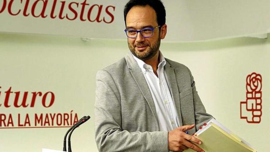 El portaveu del PSOE al Congrés, Antonio Hernando, ahir