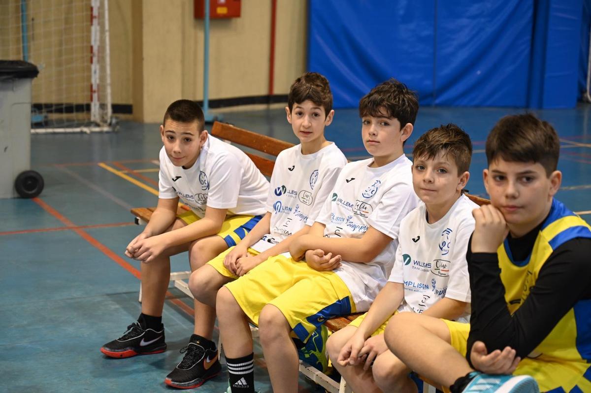 La iniciativa solidaria “Canastas Contra el Cáncer Infantil” de El Campello, en imágenes