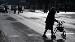 A judici una dona per cobrar durant 28 anys la pensió de la seva mare morta el 1987