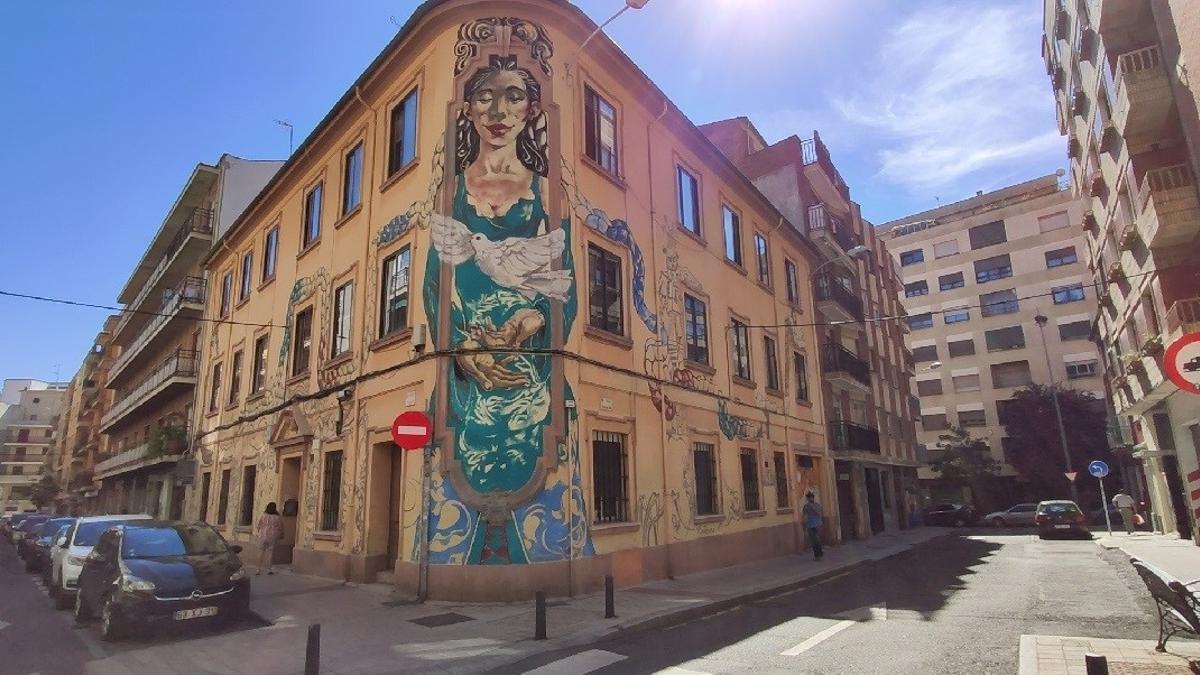 Obra Artística En El Barrio Del Oeste De Salamanca.