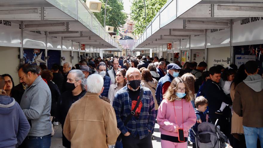 La última edición de la Feria del Libro de Córdoba crece en afluencia y ventas