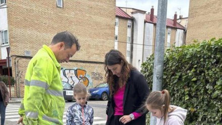 Pictogramas en los pasos de cebra de Ourense para la inclusión de personas con autismo