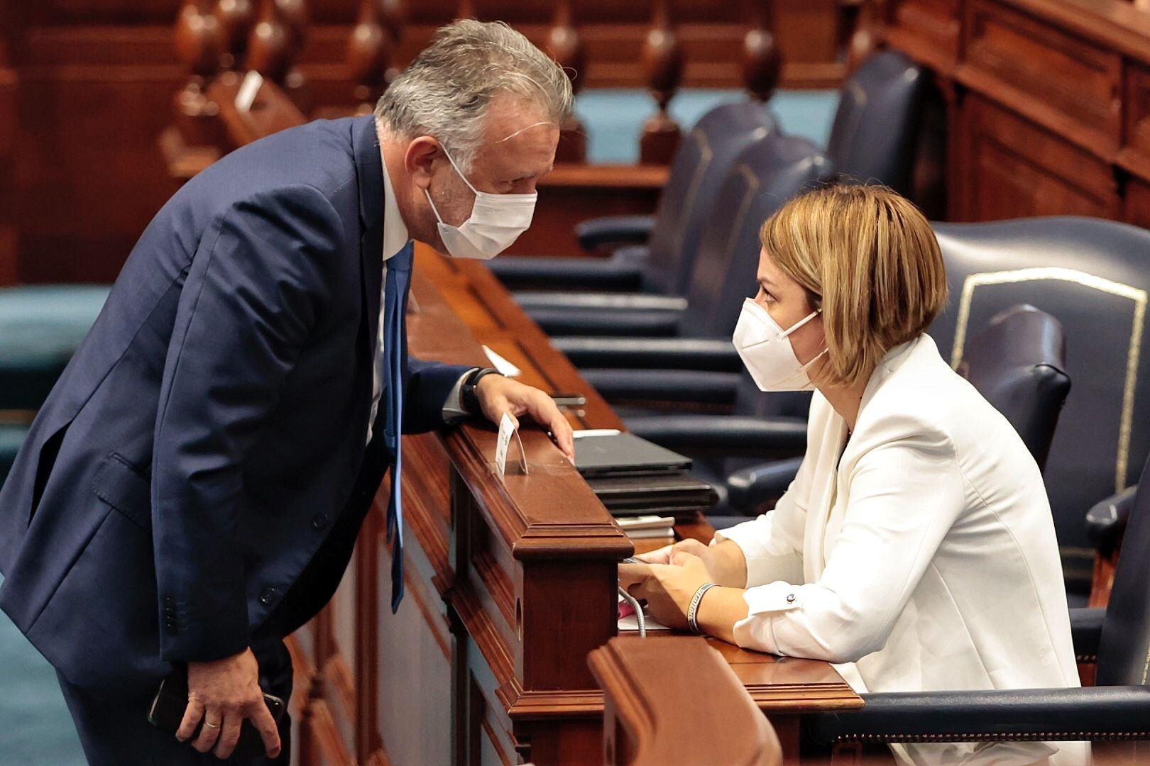 Pleno del Parlamento de Canarias