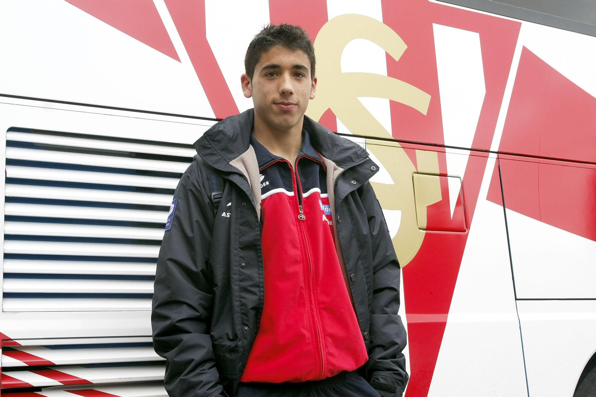 En imágenes: un repaso visual a la trayectoria de José Ángel "Cote" en el Sporting