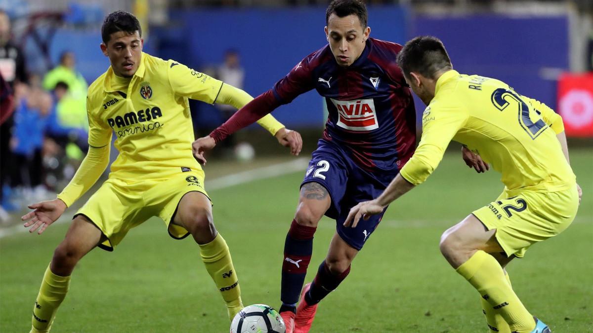 Orellana se convirtió ayer en jugador del Eibar