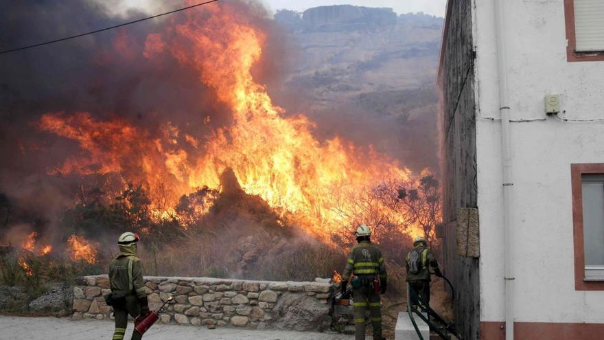 La Xunta quemará 3.000 hectáreas de monte para eliminar la maleza y prevenir incendios