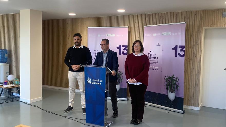 El conseller de Presidencia del Consell de Mallorca, Toni Fuster, en la rueda de prensa de balance del Centro Libertas