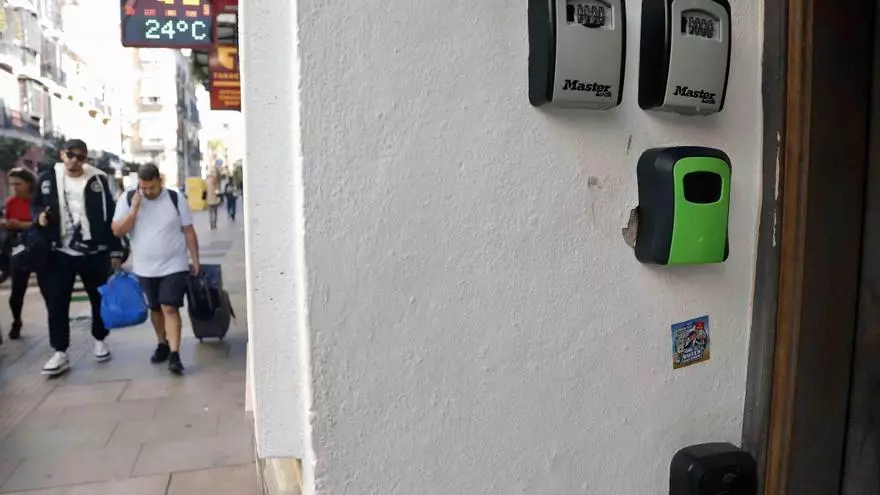 El número de pisos turísticos en España desciende un 12,4% en el último año
