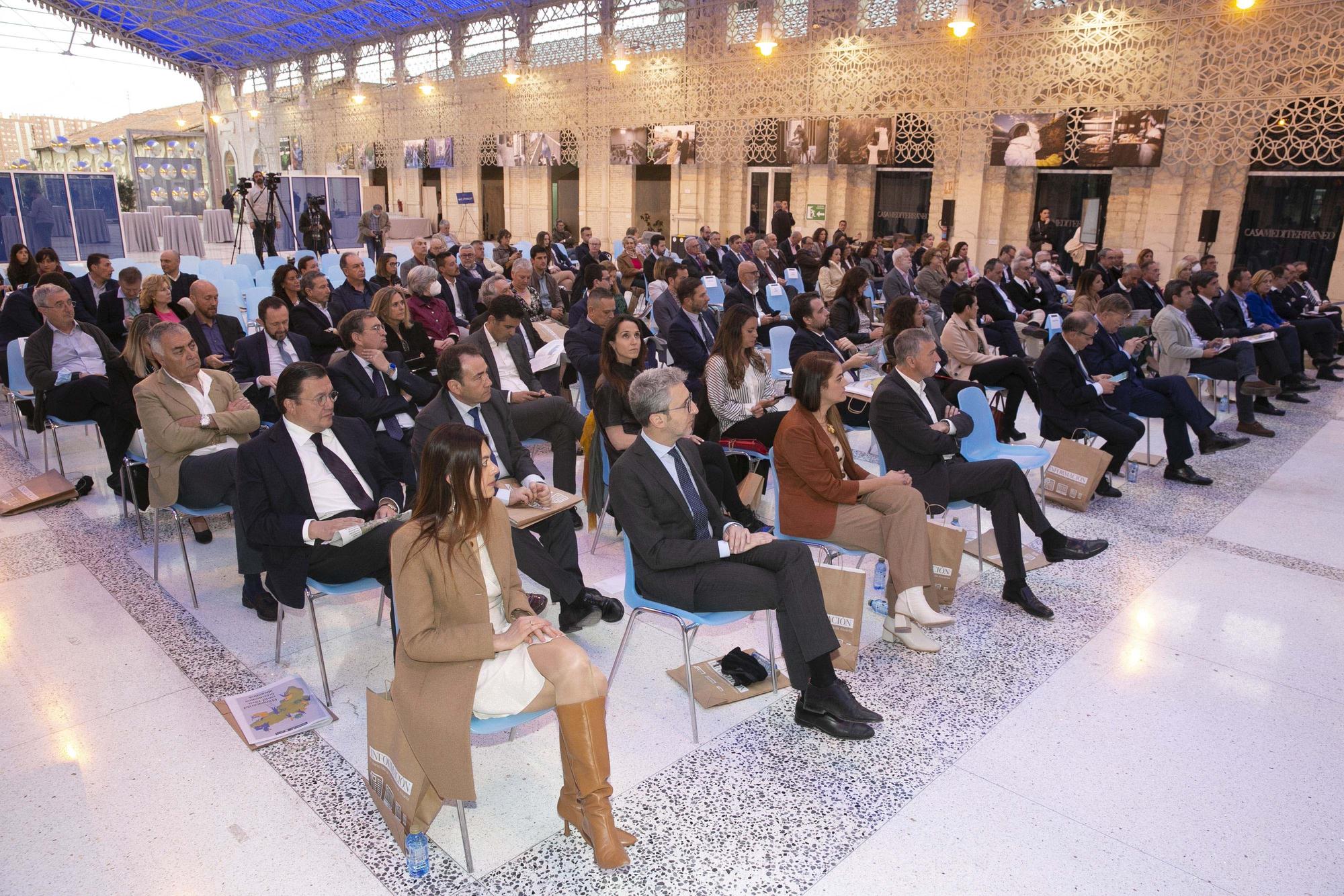 Presentación del anuario “Pandemia y guerra: el impacto en la economía alicantina”