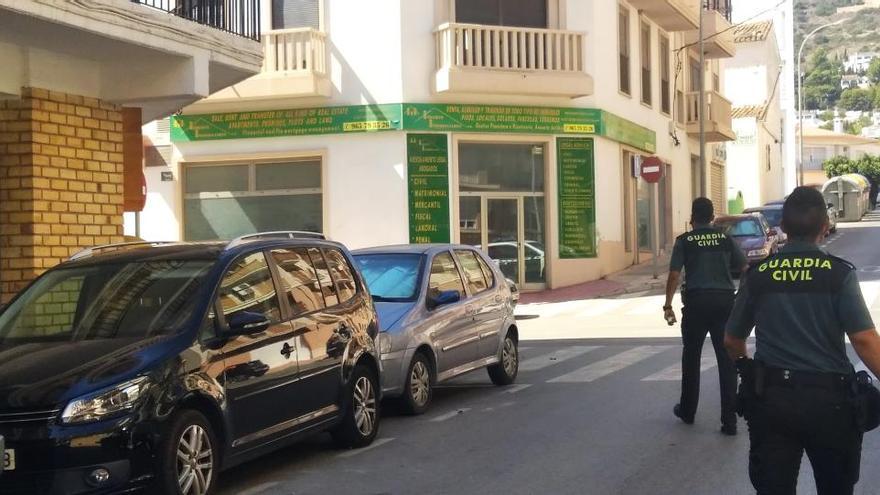 Confinan a los vecinos de un barrio de Xàbia por una fuga de gas