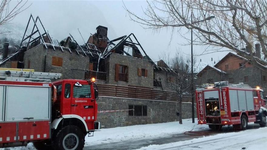 La mujer del bombero herido en Benasque achaca lo ocurrido a la &quot;pésima&quot; situación del servicio