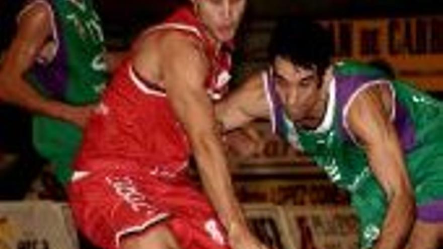 Asalto al ´play-off´ en Zaragoza