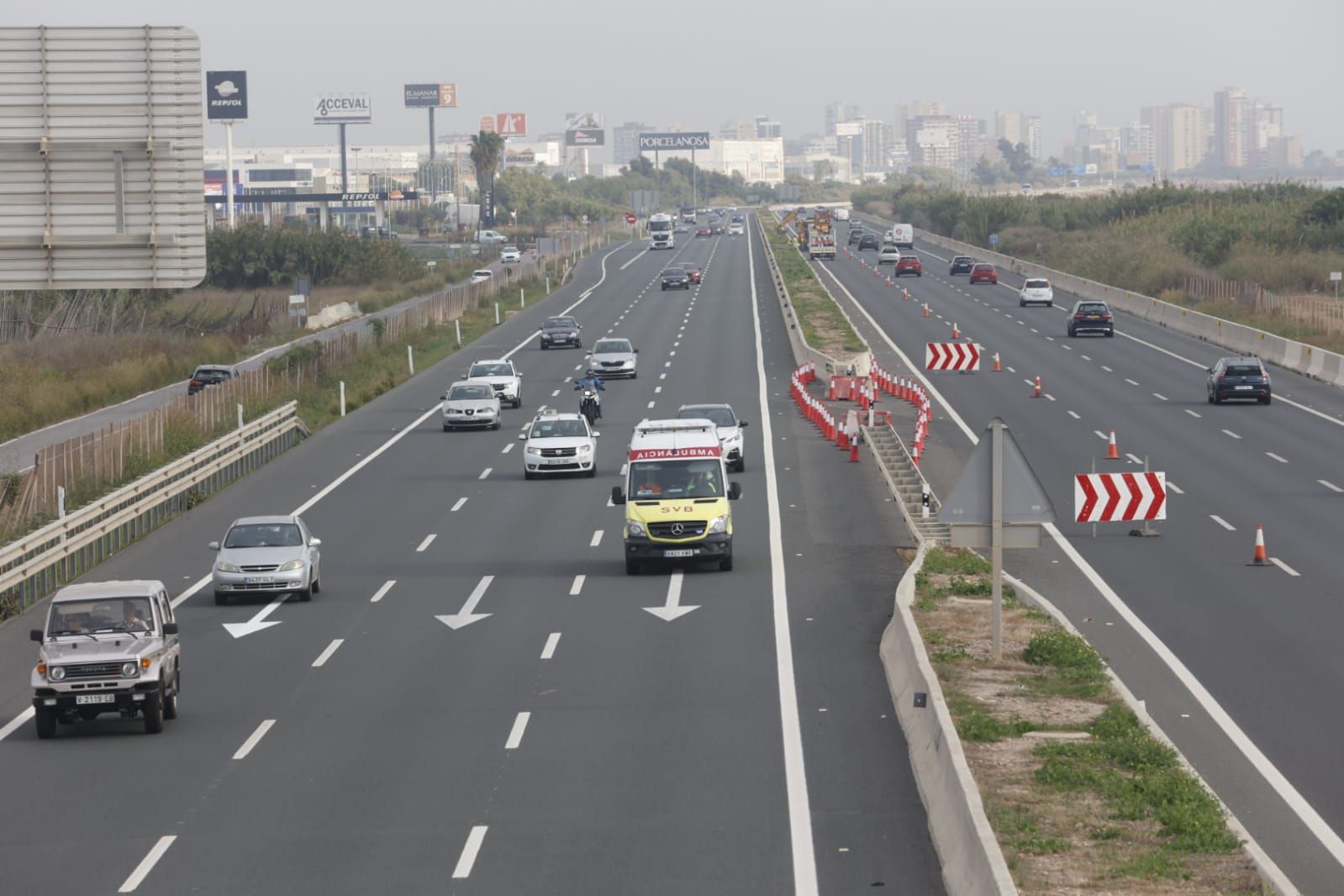 Abre el tercer carril de entrada de la carretera de Barcelona tras cuatro años de obras