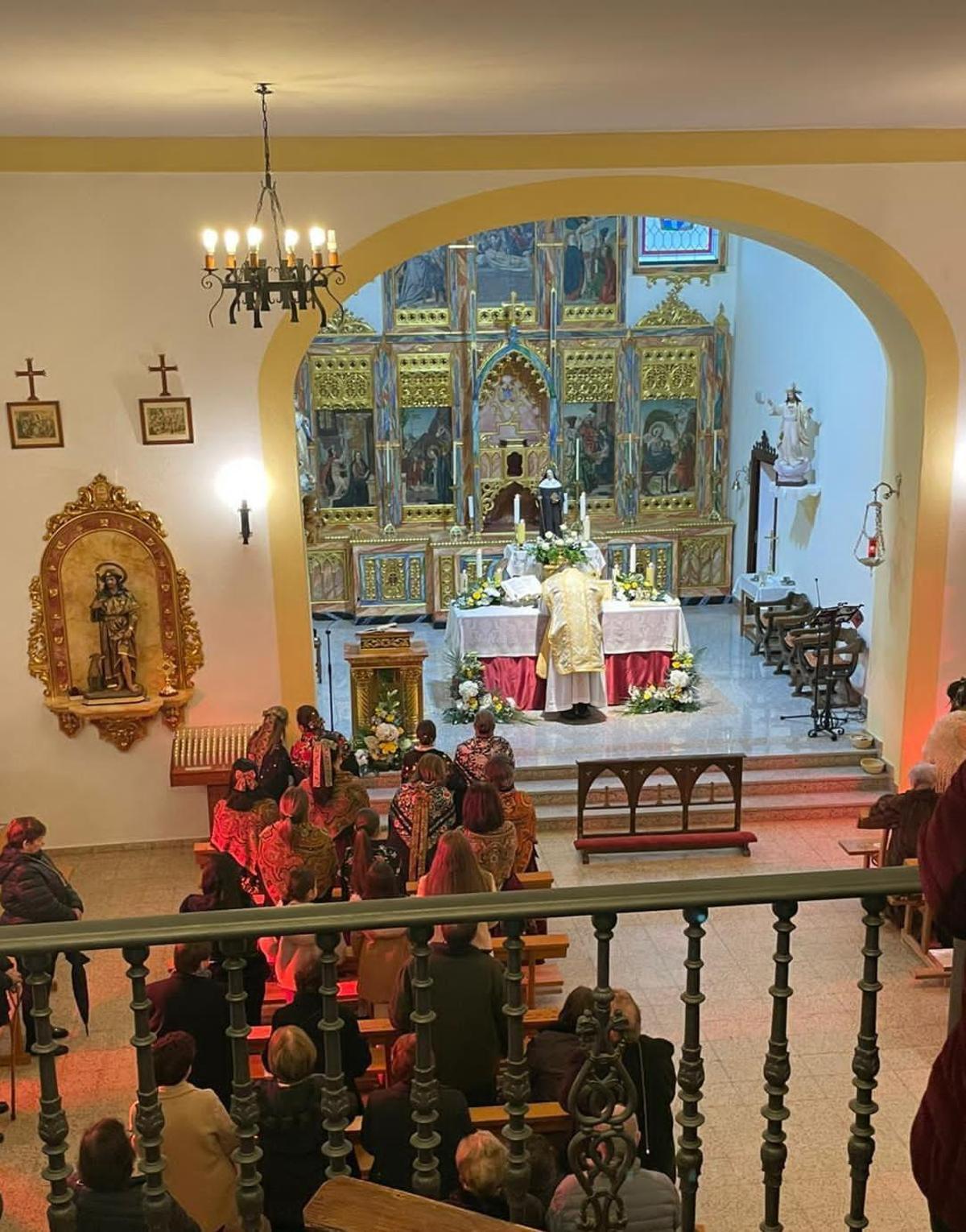 Misa por la Santa Escolástica.