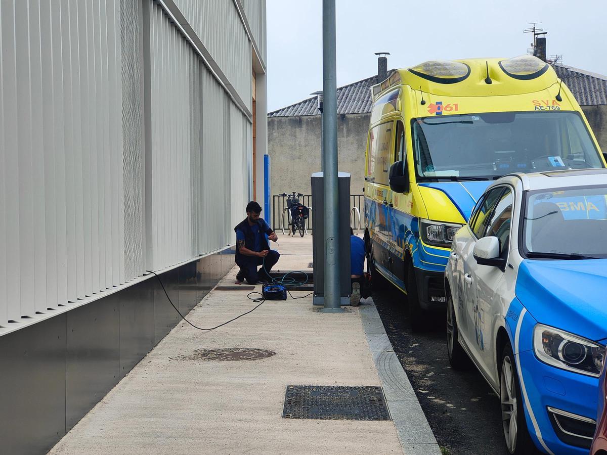 Las imágenes de la primera mañana de funcionamiento del nuevo centro de salud de Moaña