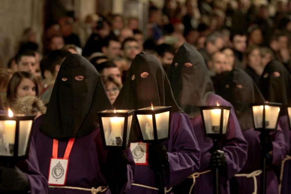 Viernes de Dolores: Procesión del Cristo del Socor