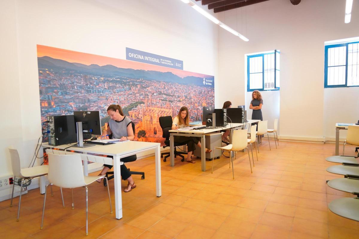 Interior de la Oficina Antiocupación.