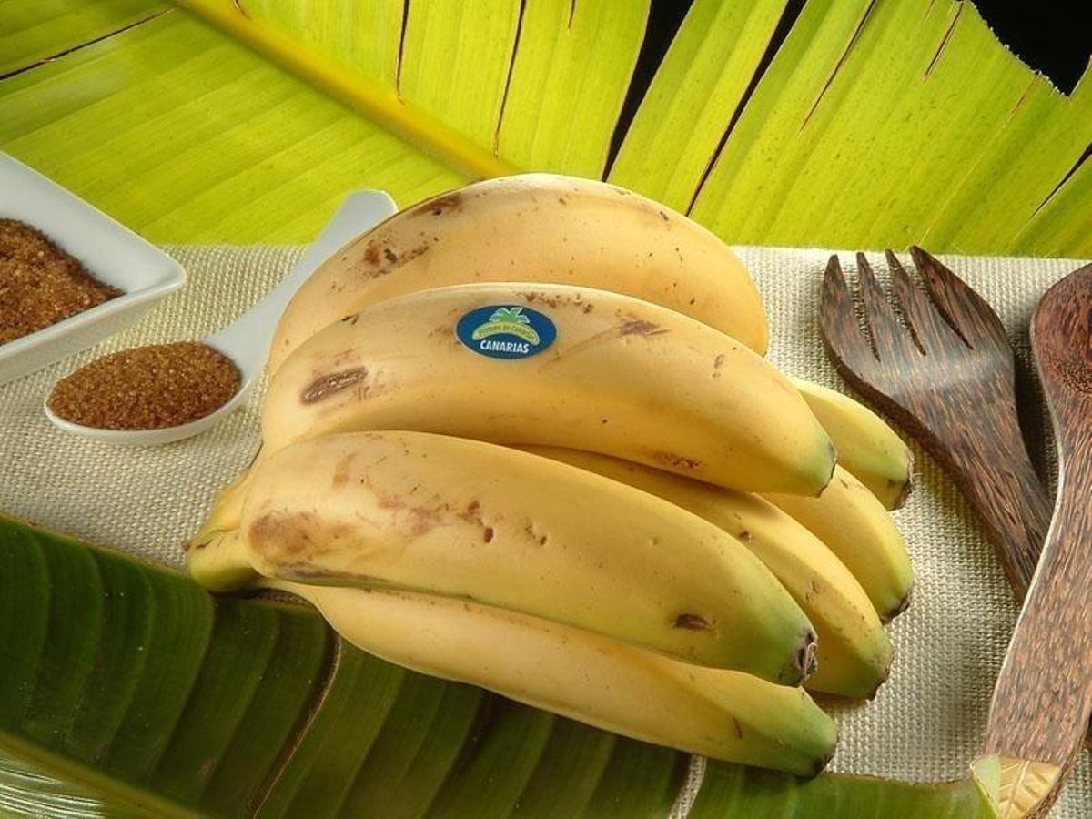 Economía.- 'Plátano de Canarias' firma un acuerdo con Glovo para impulsar la venta de fruta a domicilio