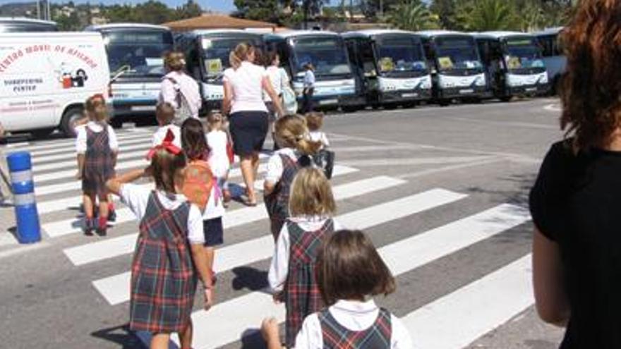 El año pasado los autobuses escolares cubrieron 349 rutas.