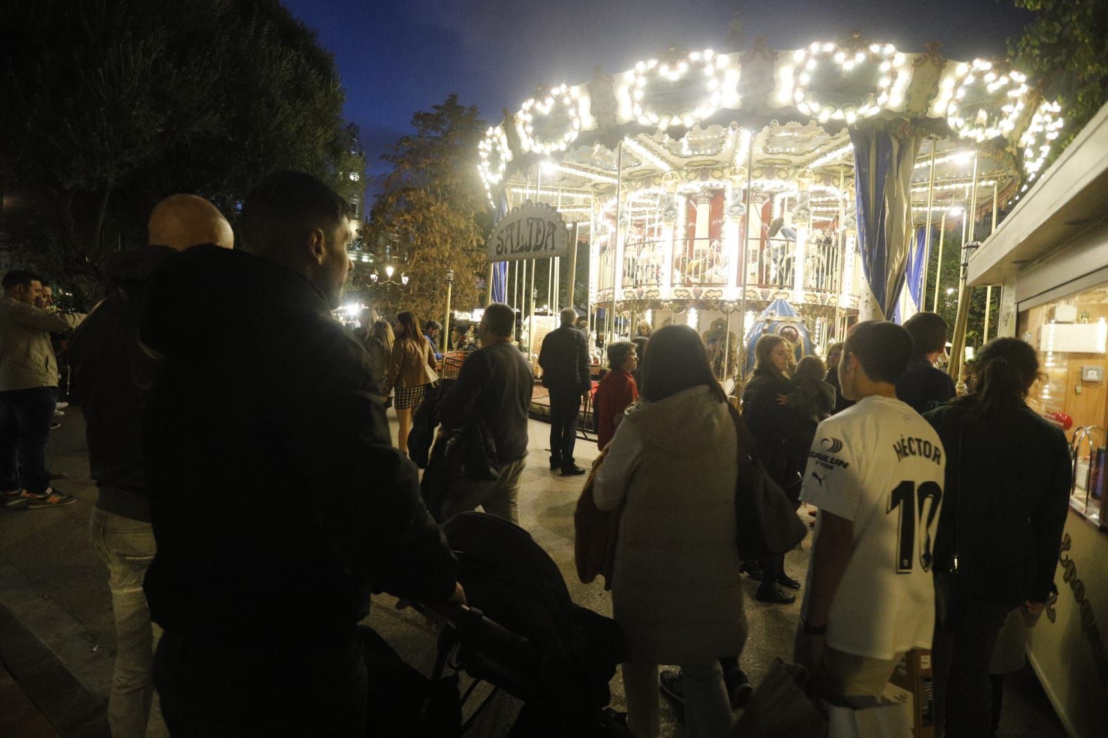 Ya huele a Navidad en el centro de València