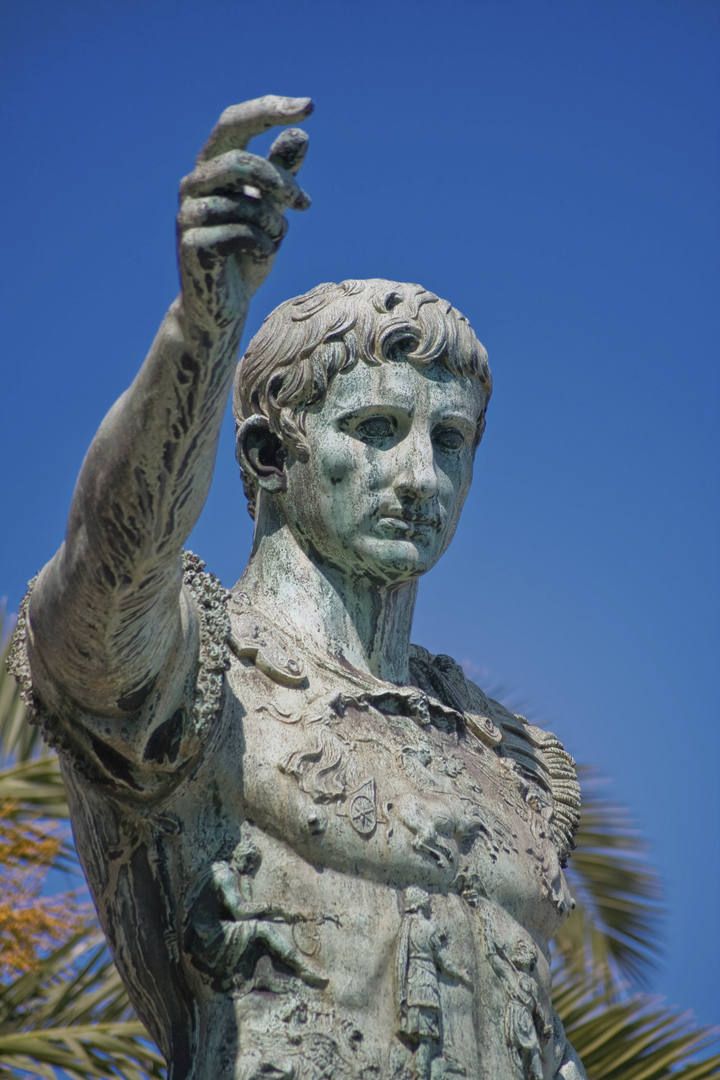 Octavio Augusto, emperador de Roma que gobernó entre 27 a. C. y 14 d. C, controló las riquezas de un vasto imperio