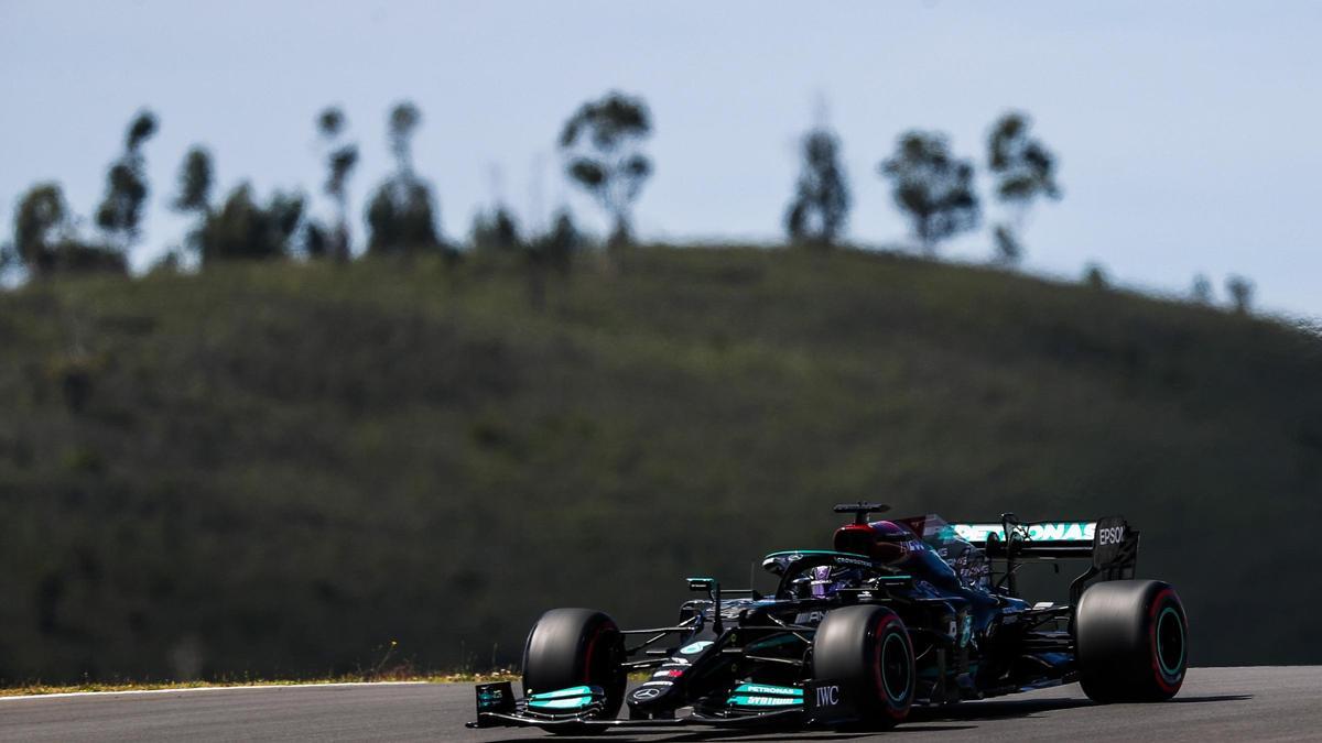 Hamilton ganó en Portimao, donde Alonso fue octavo