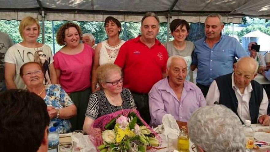 Madriñán rinde homenaje el Día del Carmen al expedáneo Máximo Penalta