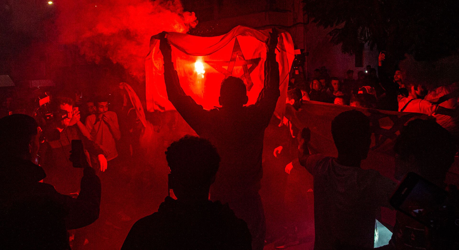 Las imágenes de la celebración en las calles de Alicante tras la victoria de Marruecos