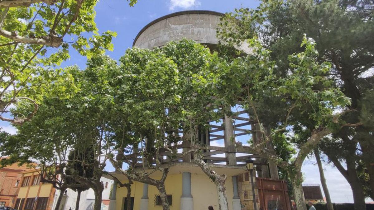 El depósito, futuro mirador y observatorio paisajístico. | J. A. G.