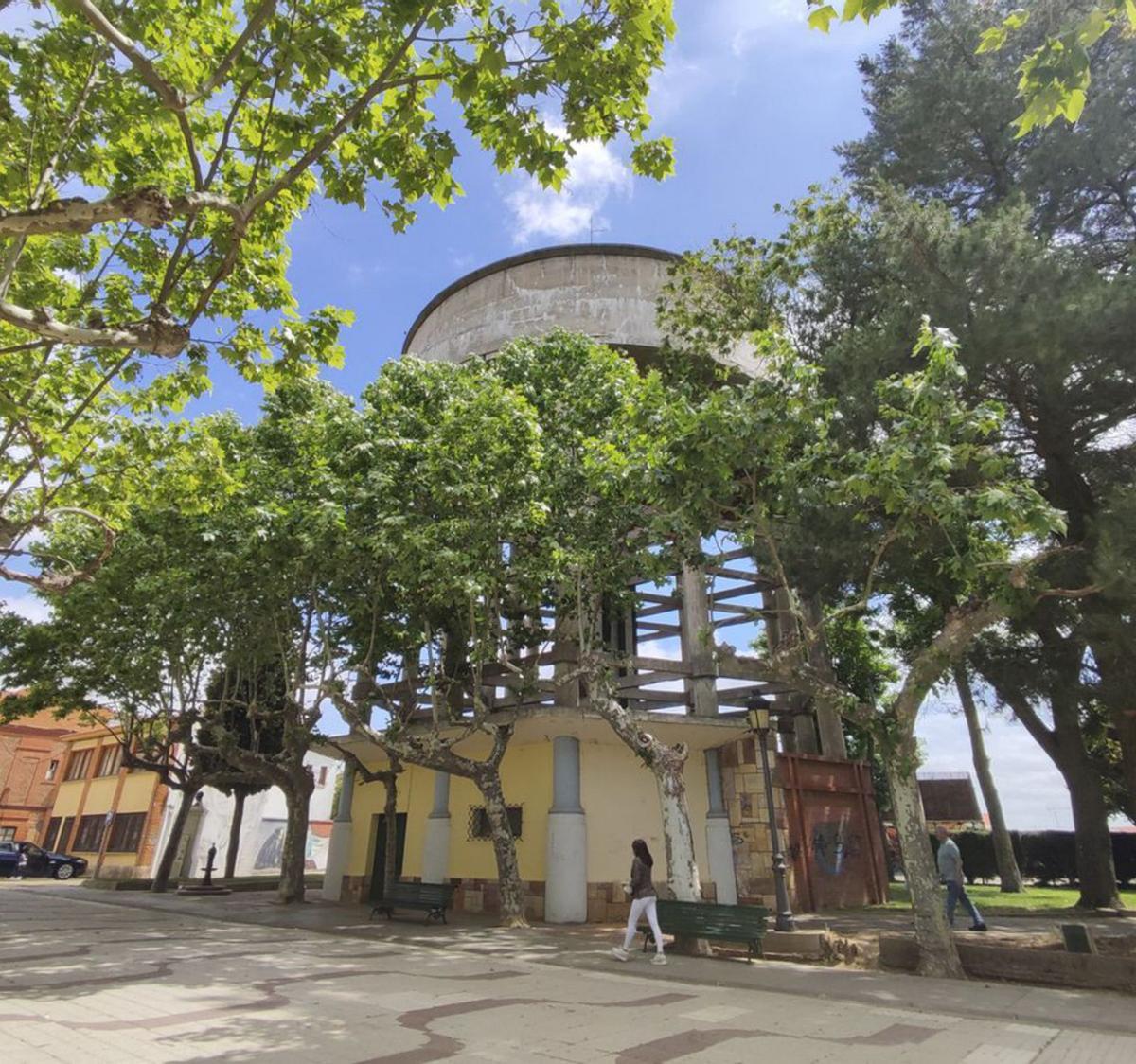 El depósito, futuro mirador y observatorio paisajístico. | J. A. G.
