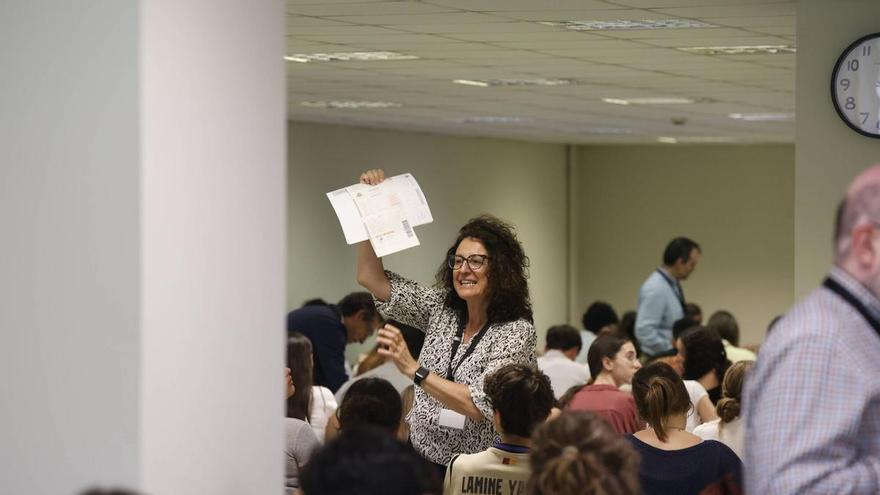 La Universidad de Oviedo da marcha atrás en la corrección del examen de Lengua de la PAU y admitirá el criterio de los profesores