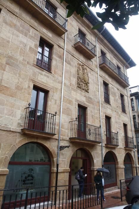 Inauguración de la rehabilitación del edificio de la Universidad de la Plaza del Riego